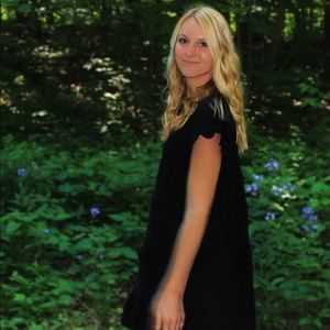 Meet your Posher, Alexia